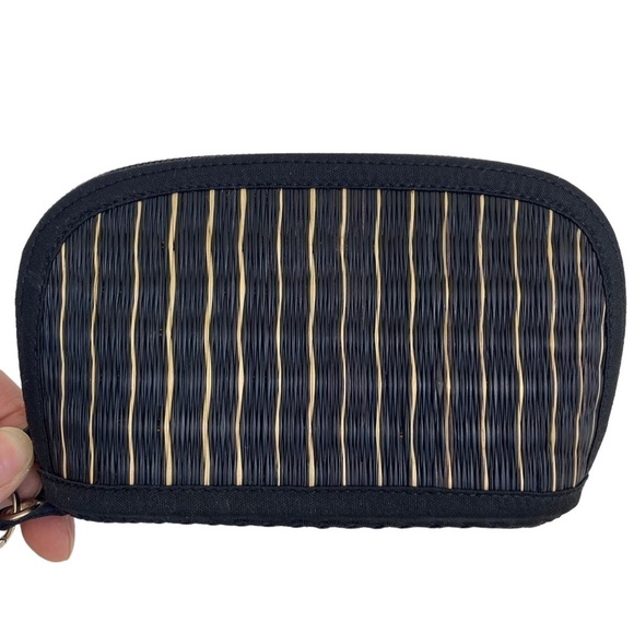 Baskets of Cambodia Woven Wristlet Make Up Bag Mini Coin Purse Black Cream OS - Picture 3 of 12